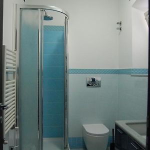 Triple Room Private External Bathroom